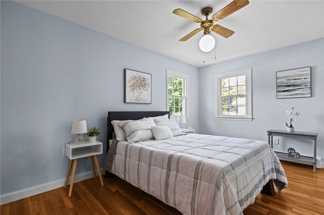 6 Grove Avenue, Warren, RI 02885