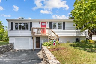 6 Grove Avenue, Warren, RI 02885