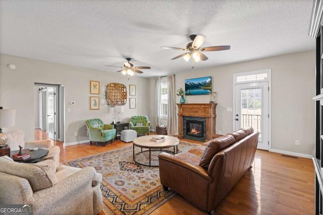 148 Henry Mack Hill Road, Rydal, GA 30171