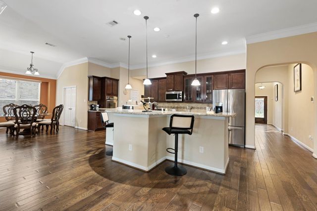 13306 Misting Falls Lane, Pearland, TX 77584