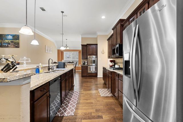 13306 Misting Falls Lane, Pearland, TX 77584