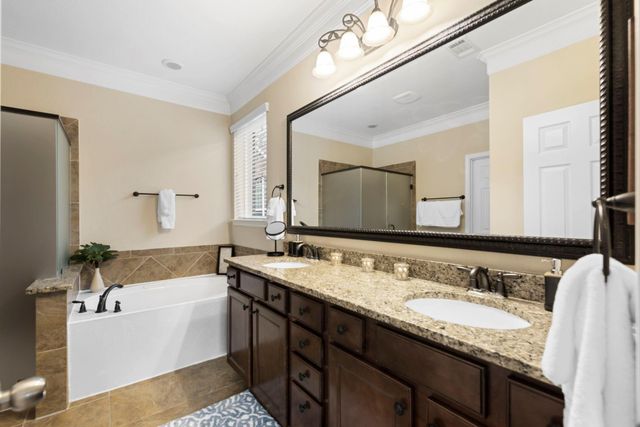 13306 Misting Falls Lane, Pearland, TX 77584