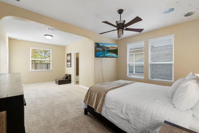 13306 Misting Falls Lane, Pearland, TX 77584