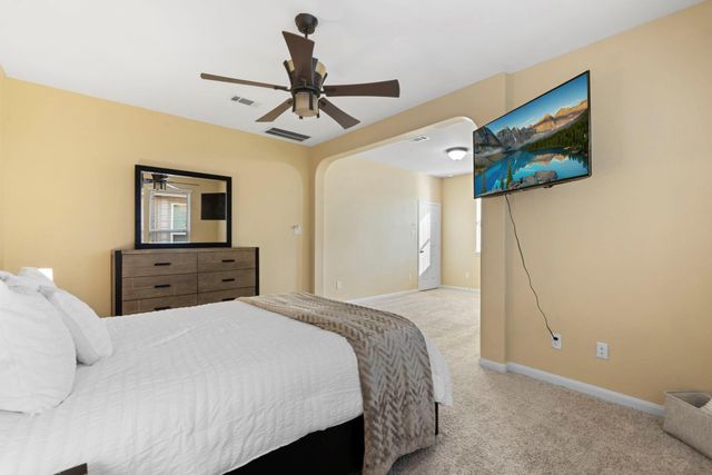 13306 Misting Falls Lane, Pearland, TX 77584