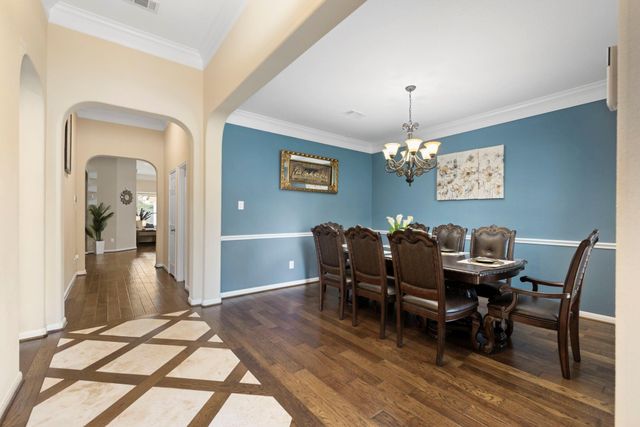 13306 Misting Falls Lane, Pearland, TX 77584