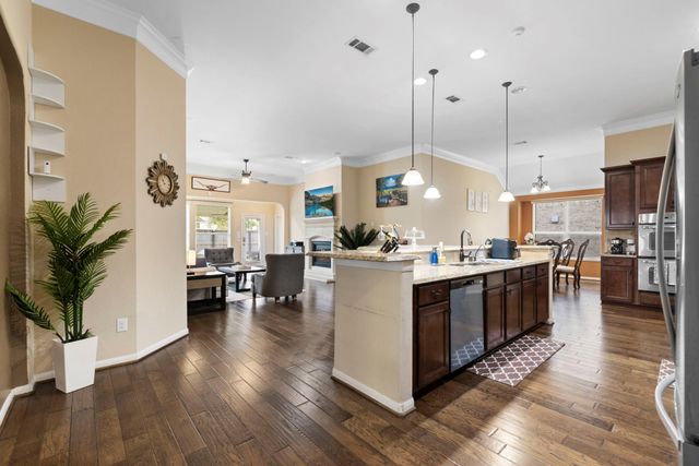 13306 Misting Falls Lane, Pearland, TX 77584