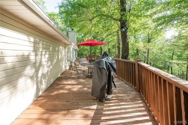 14864 Dema Rest Spur, Northport, AL 35475