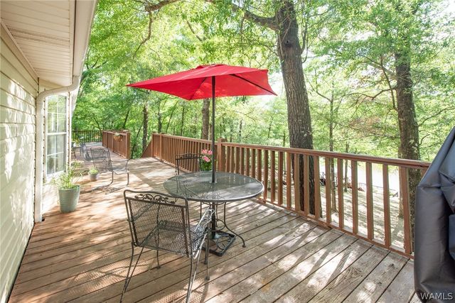 14864 Dema Rest Spur, Northport, AL 35475