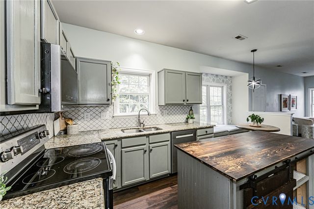 10609 Sherwin Pl, Glen Allen, VA 23059