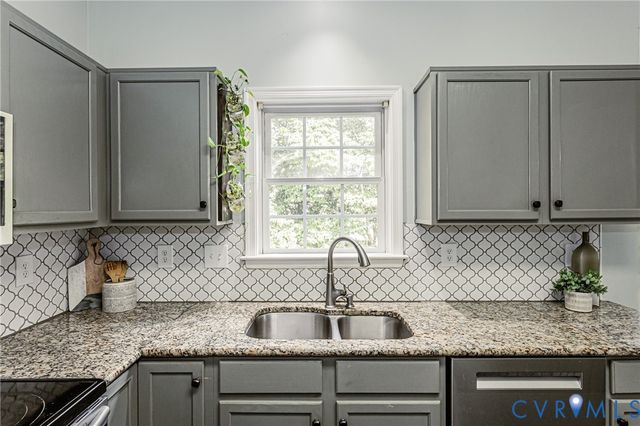10609 Sherwin Pl, Glen Allen, VA 23059