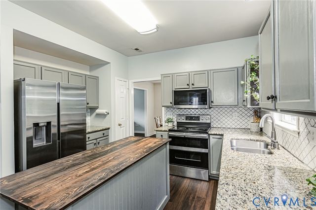 10609 Sherwin Pl, Glen Allen, VA 23059