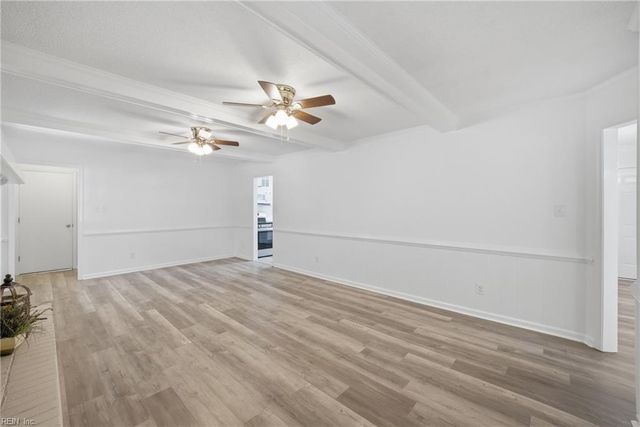 408 Gloria DR, Chesapeake, VA 23322