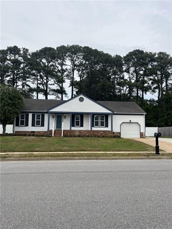 408 Gloria DR, Chesapeake, VA 23322