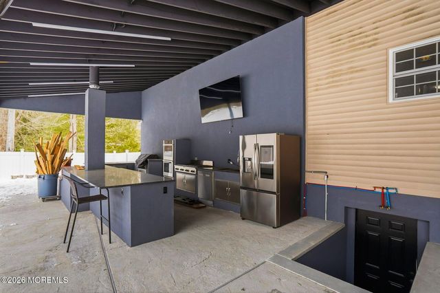 438 Freehold Road, Jackson, NJ 08527