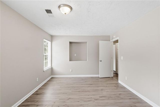 6290 Marbut Farms Lane, Lithonia, GA 30058