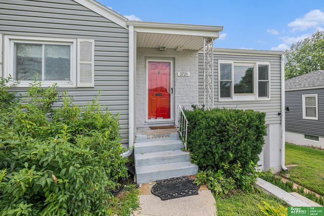 3721 Kansas Avenue, Omaha, NE 68111