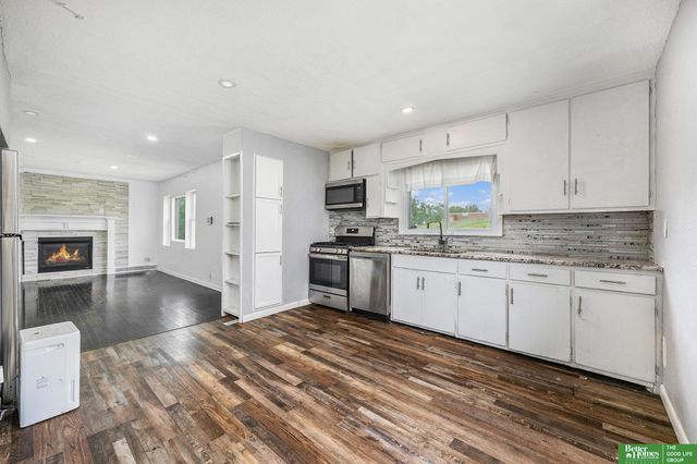 3721 Kansas Avenue, Omaha, NE 68111