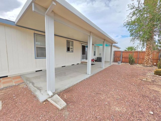 16650 Avenida Rambla, Desert Hot Springs, CA 92240