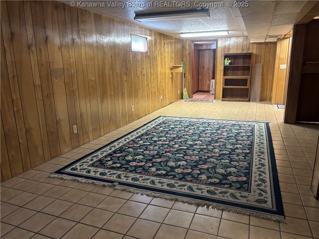 13202 & 13204 MacCorkle Avenue, Chesapeake, WV 25315