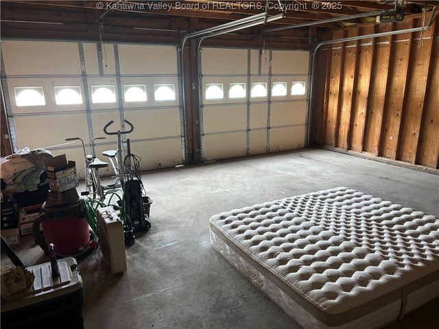 13202 & 13204 MacCorkle Avenue, Chesapeake, WV 25315