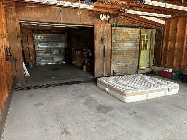 13202 & 13204 MacCorkle Avenue, Chesapeake, WV 25315