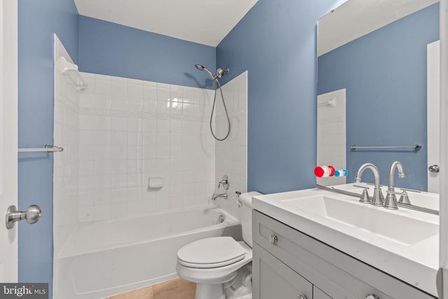 18238 PRESTWICK DR, Hagerstown, MD 21740