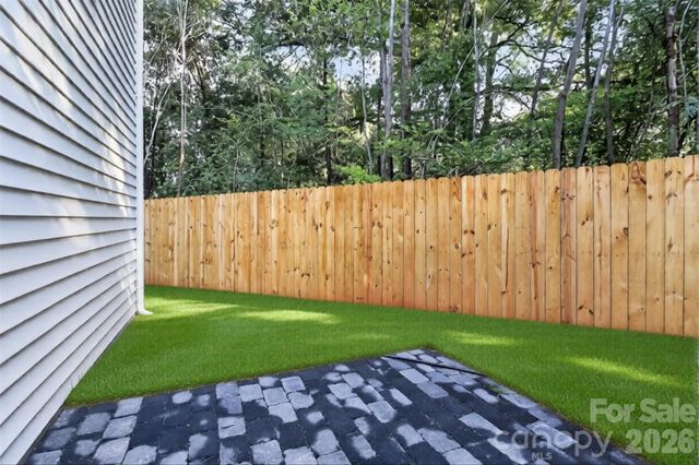 3616 Bullard Street, Charlotte, NC 28208