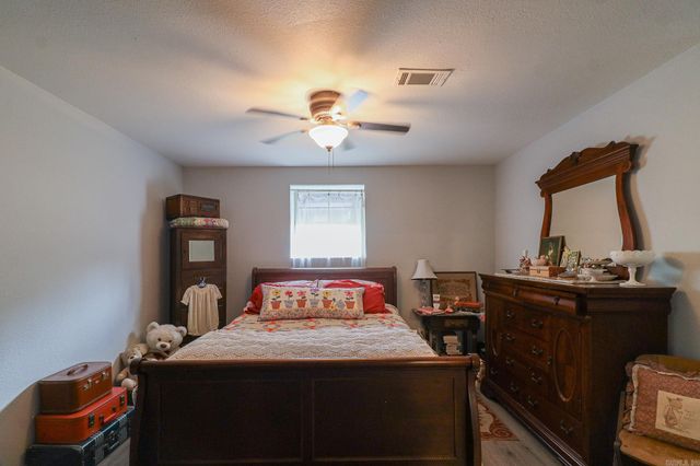 1714 Wembleton Drive, Jonesboro, AR 72401