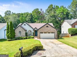 2744 Sterling Drive NW, Lawrenceville, GA 30043