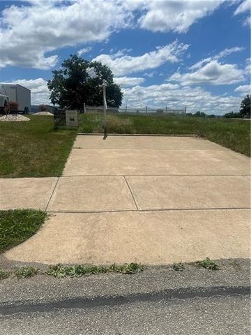 TBD Deer Creek Dr, Mt Pleasant Twp, PA 15666