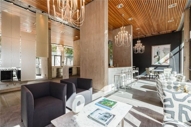 2510 Grand Boulevard 2301, Kansas City, MO 64108