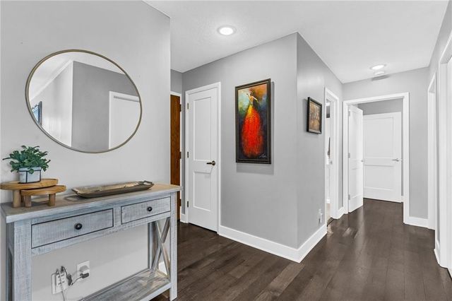 2510 Grand Boulevard 2301, Kansas City, MO 64108