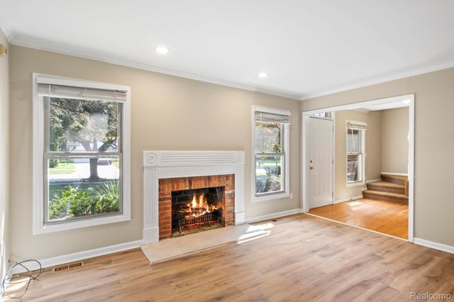 1709 Weyhill Drive, Wixom, MI 48393