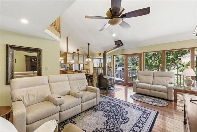 124 Mountain Oak Ct, Folsom, CA 95630