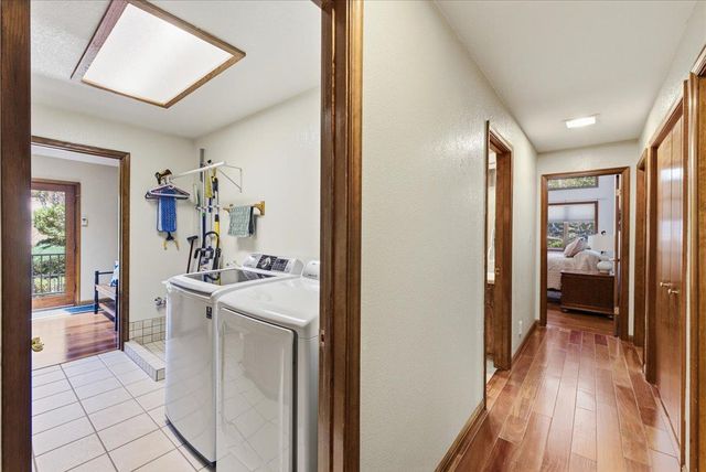 124 Mountain Oak Ct, Folsom, CA 95630