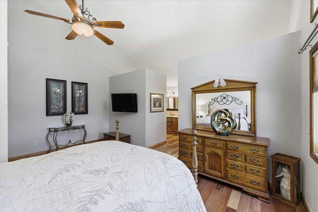 124 Mountain Oak Ct, Folsom, CA 95630