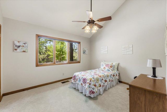 124 Mountain Oak Ct, Folsom, CA 95630