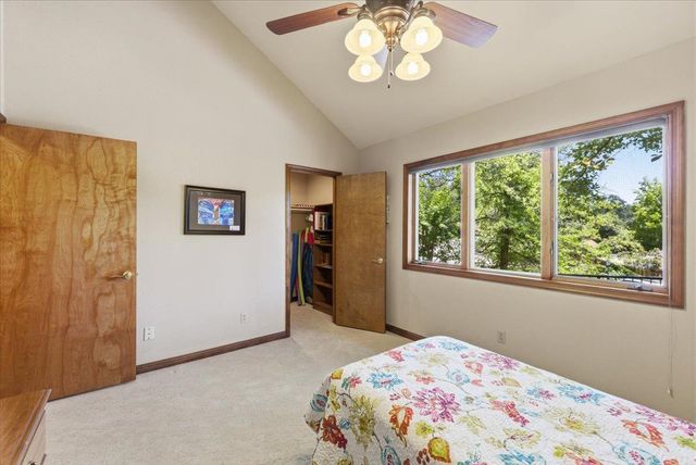 124 Mountain Oak Ct, Folsom, CA 95630
