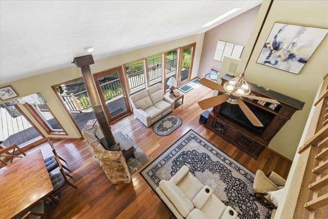 124 Mountain Oak Ct, Folsom, CA 95630