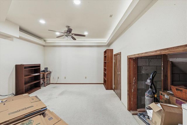 124 Mountain Oak Ct, Folsom, CA 95630