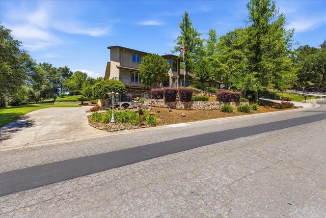 124 Mountain Oak Ct, Folsom, CA 95630