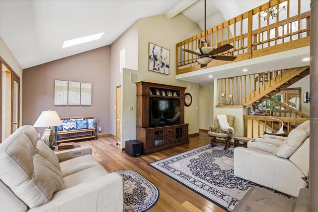 124 Mountain Oak Ct, Folsom, CA 95630