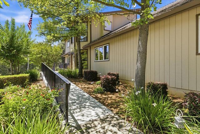 124 Mountain Oak Ct, Folsom, CA 95630