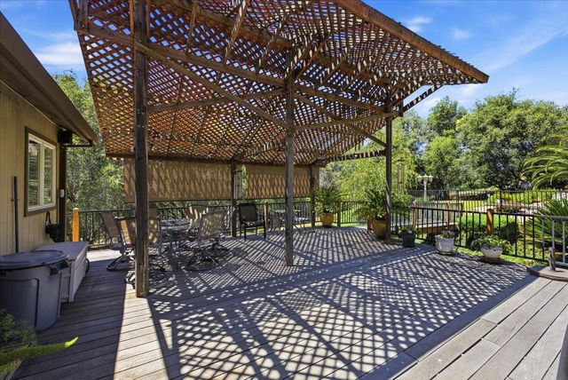 124 Mountain Oak Ct, Folsom, CA 95630