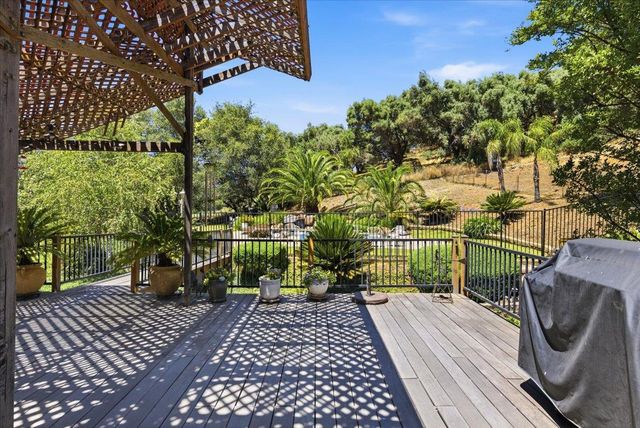 124 Mountain Oak Ct, Folsom, CA 95630