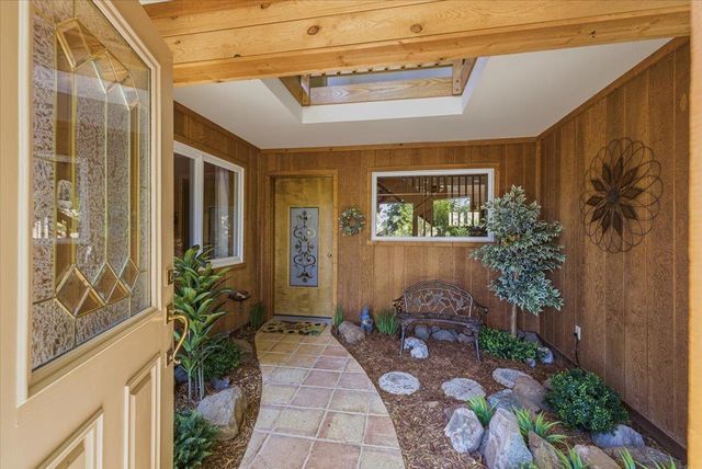 124 Mountain Oak Ct, Folsom, CA 95630