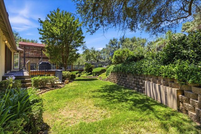 124 Mountain Oak Ct, Folsom, CA 95630