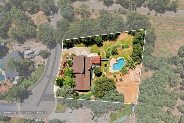 124 Mountain Oak Ct, Folsom, CA 95630