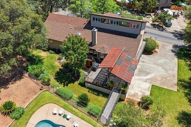 124 Mountain Oak Ct, Folsom, CA 95630