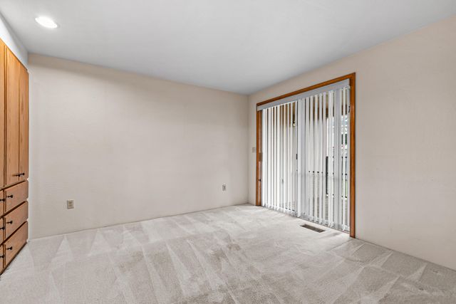 4231 Tamarack Drive, Medford, OR 97504